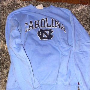 UNC blue crew neck